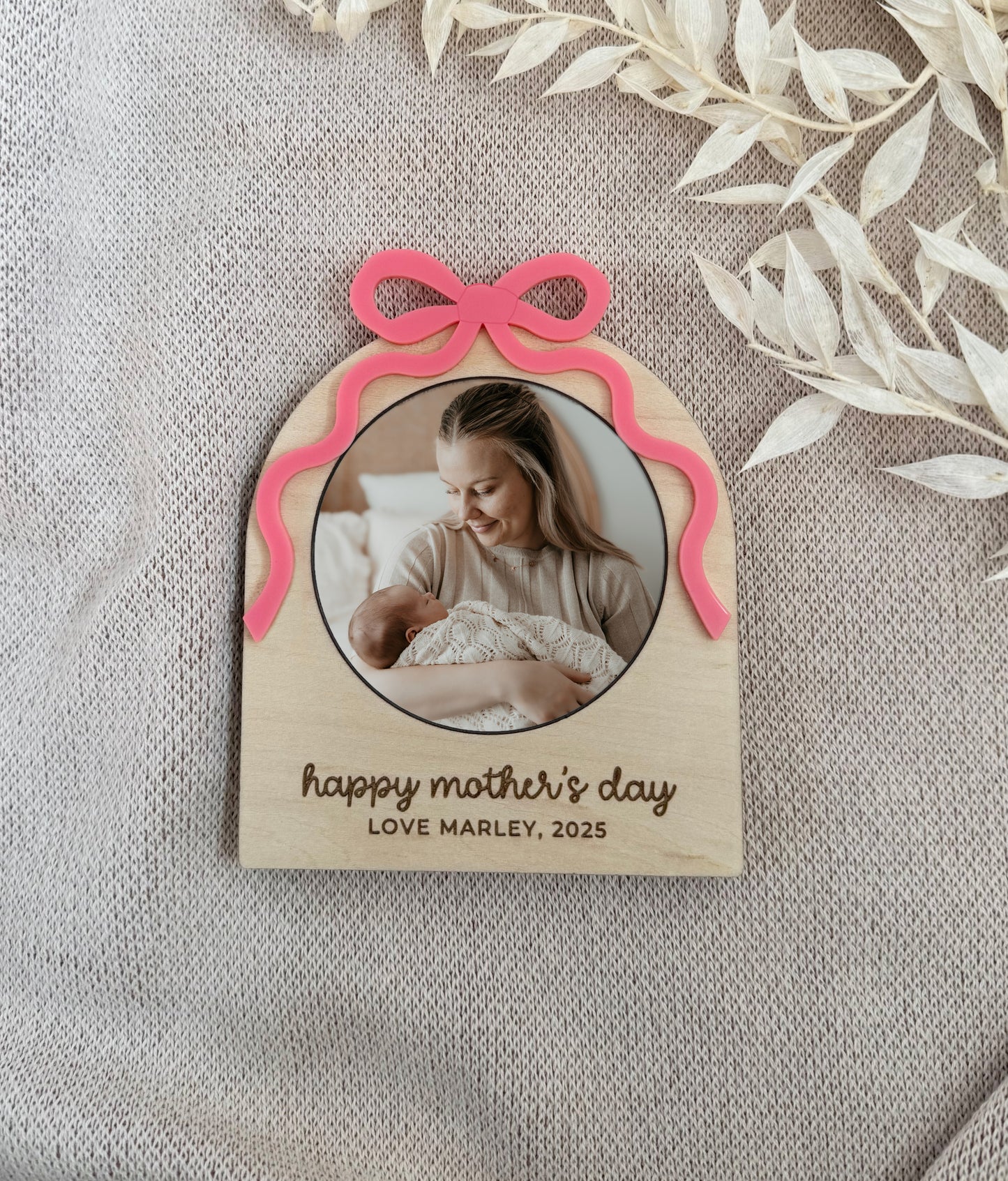 RIBBON PERSONALISED ARCH PHOTO FRAME MAGNET