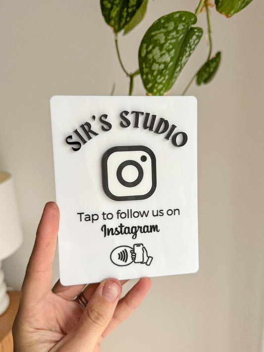 Small custom NFC Plaque
